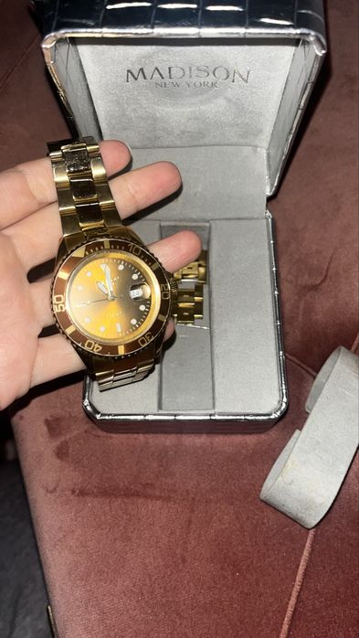 Часовник Madison New York