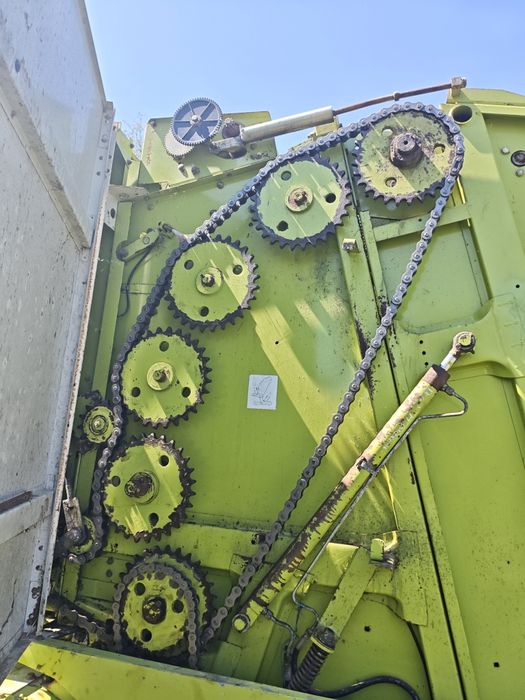 Presa de balotat rotunda claas Rollant 66 ,150/120 balotieră Rolland