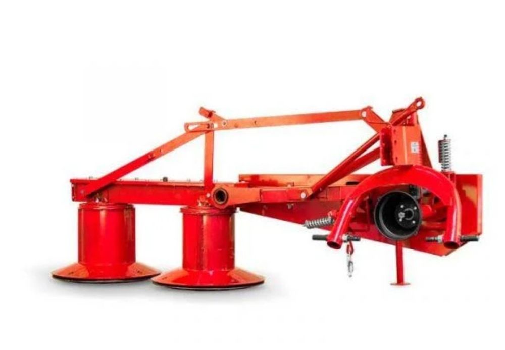 Роторная сенокосилка Lisicki.