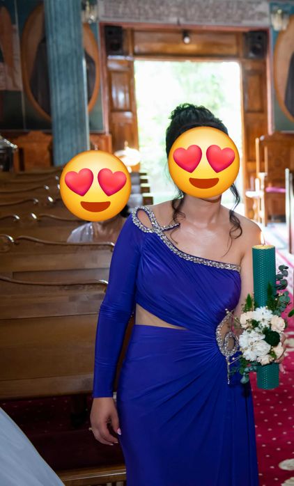 Vând Rochie În stare foarte bună