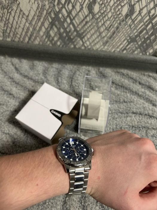 Часы CASIO, есть коробка, чеки!