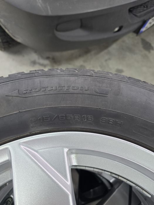 4 Броя 215/65/16 Fulda 2x9mm 2x7,8mm