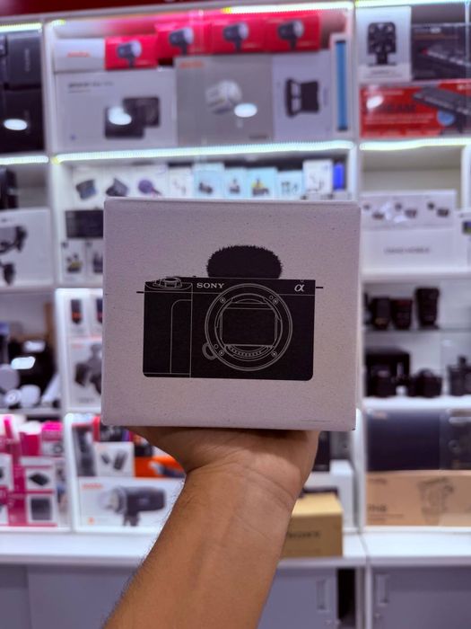 Камера Sony ZV-E1 новая зоапичатено горантия доставка есть в наличи