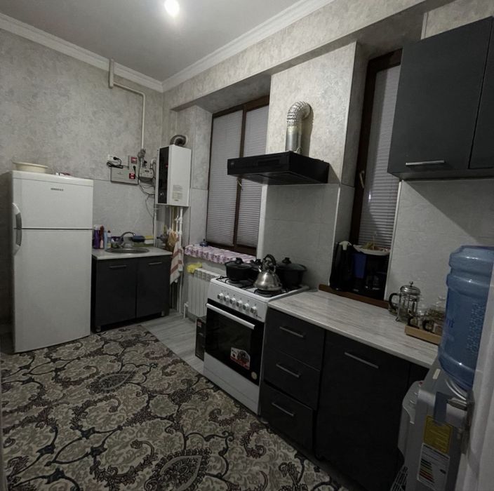 Srochni 2 xonali kivartira arendaga beriladi Yangi hayot