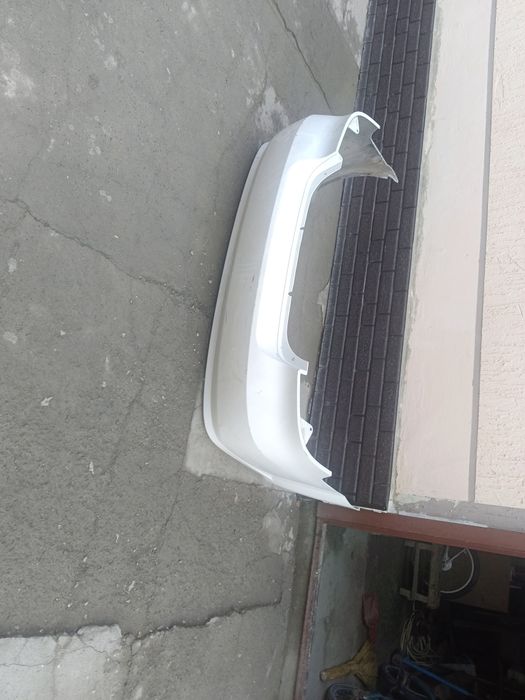 Задний бампер Равон р3