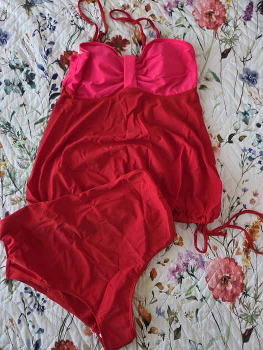 Costum baie gravida, S nou