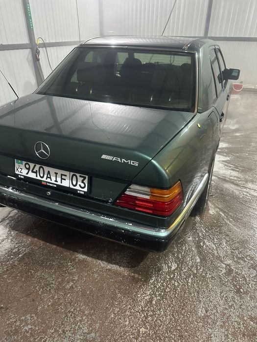 Продам мерс 124.