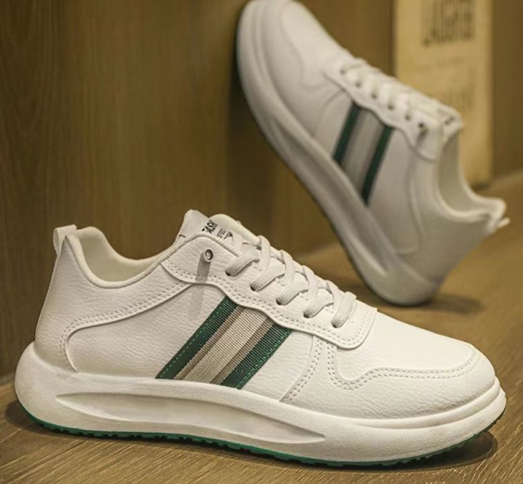 Кроссовки мужские