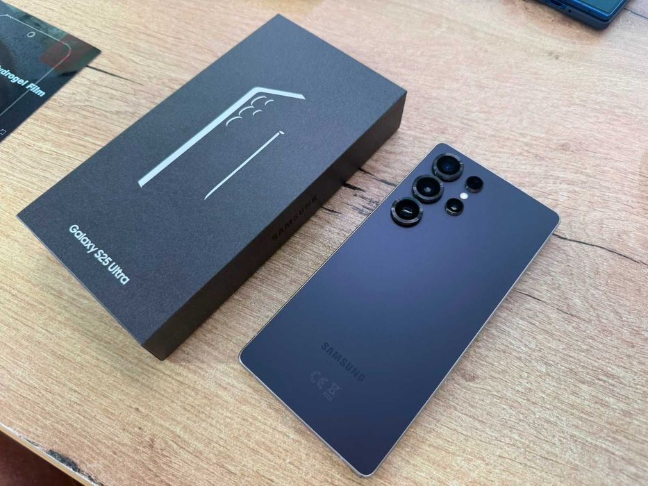 Samsung Galaxy S25 Ultra 512GB Titanium Black Full Box Factură Garanție 24 Luni BuyBack