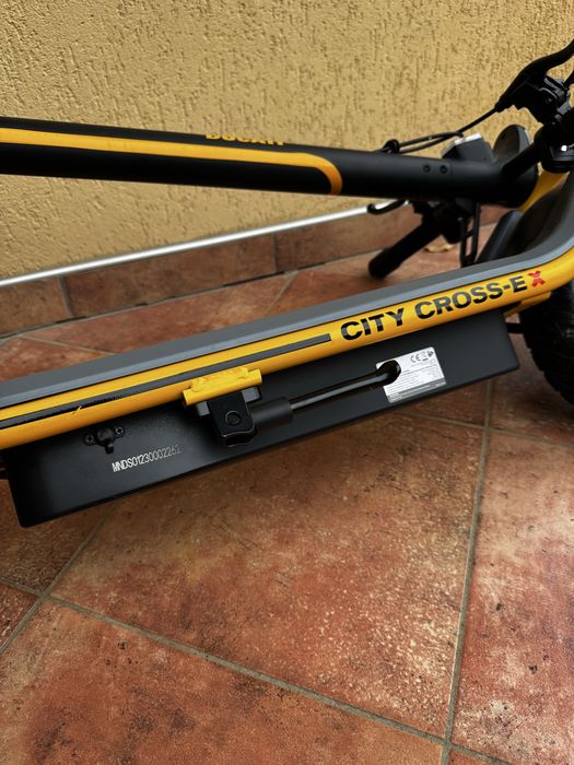 Trotineta electrica Ducatii cross
