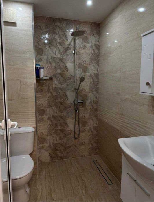 Дава се под наем Двустаен апартамент в София, Студентски град - 68 кв.м за 663 € - Снимка #1