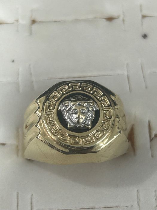 Златен Пръстен Версаче 585/14к 6г