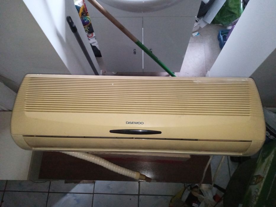Aer condiționat Daewoo 9000 Btu funcțional