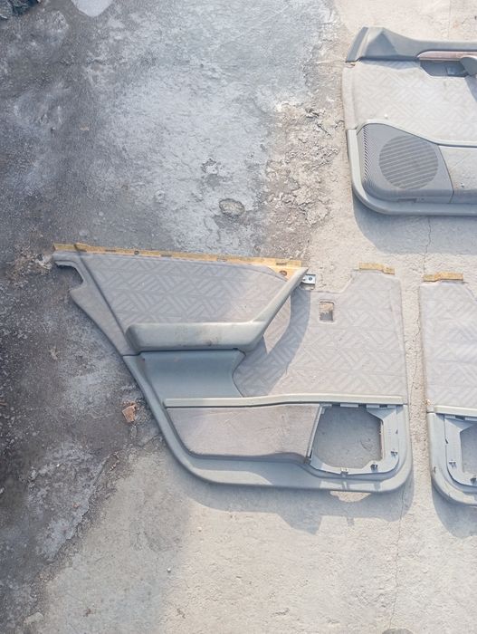 Дверные карты Mercedes w202 дорест