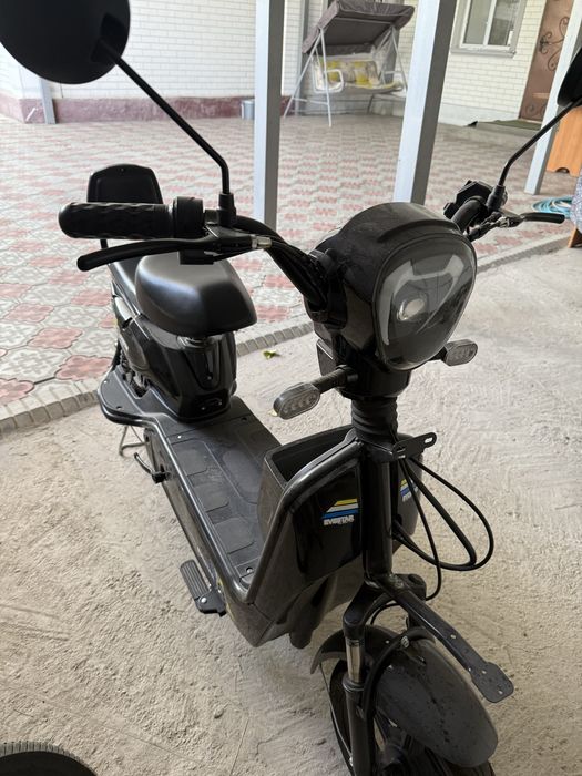 Продам электроскутер
