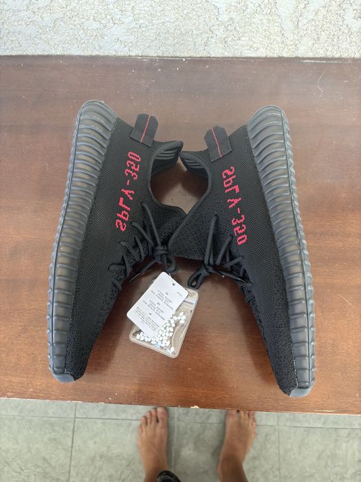 Adidas Yeezy 350 V2 Bred