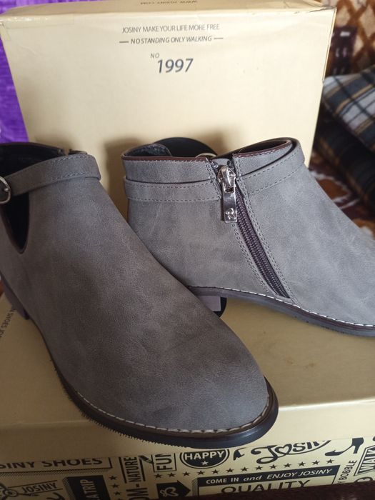 Обувь женская стильная