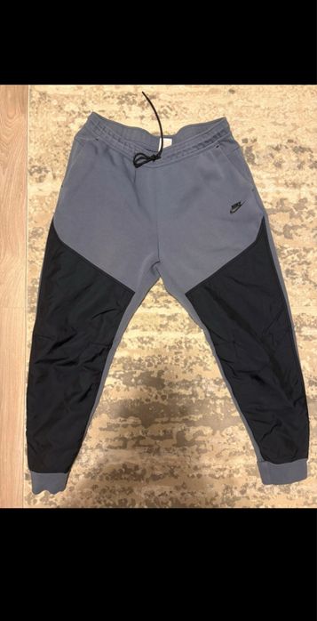 Nike Tech Fleece Pantaloni