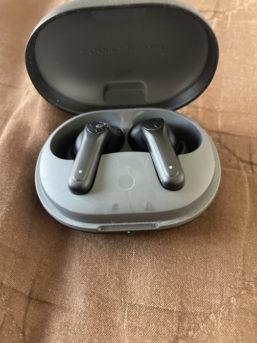 Casti soundpeats perfect functionale