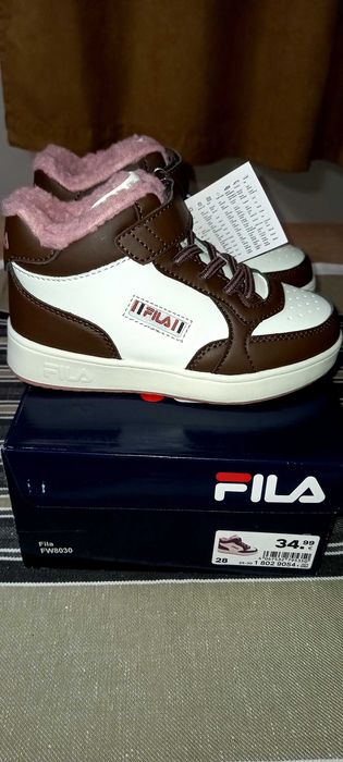 Зимни боти за момиче