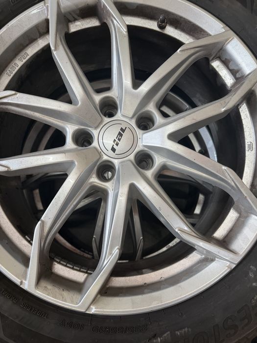 Джанти 19 цола Rial