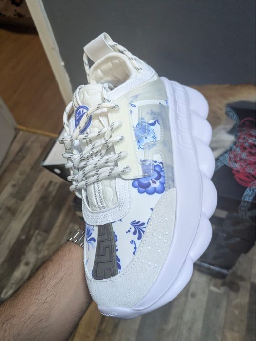 Versace Chain Reaction Alb Albastru Flori
