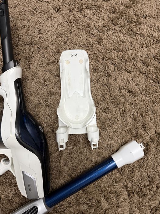 Вертикальный пылесос Tefal