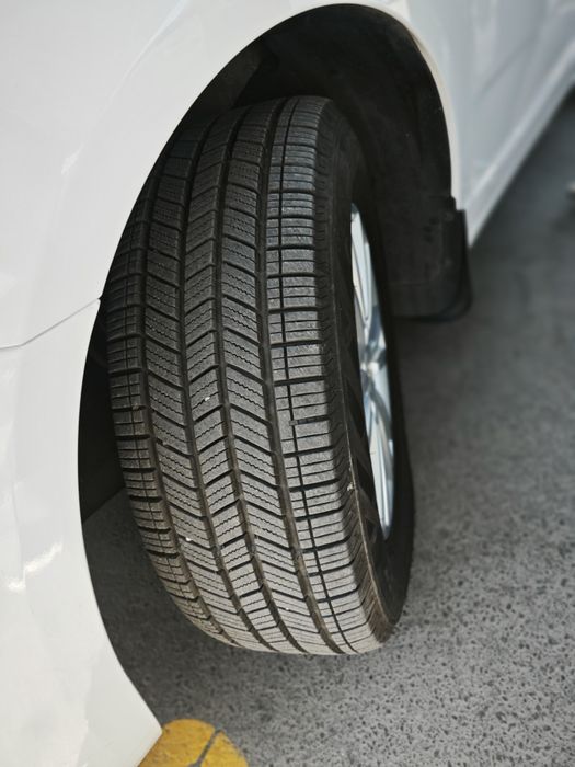 Kobalt sotiladi 2023 yil 53700 km yurgan