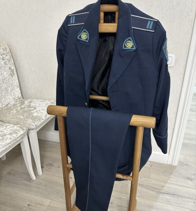 Китель+ брюки + юбка синий