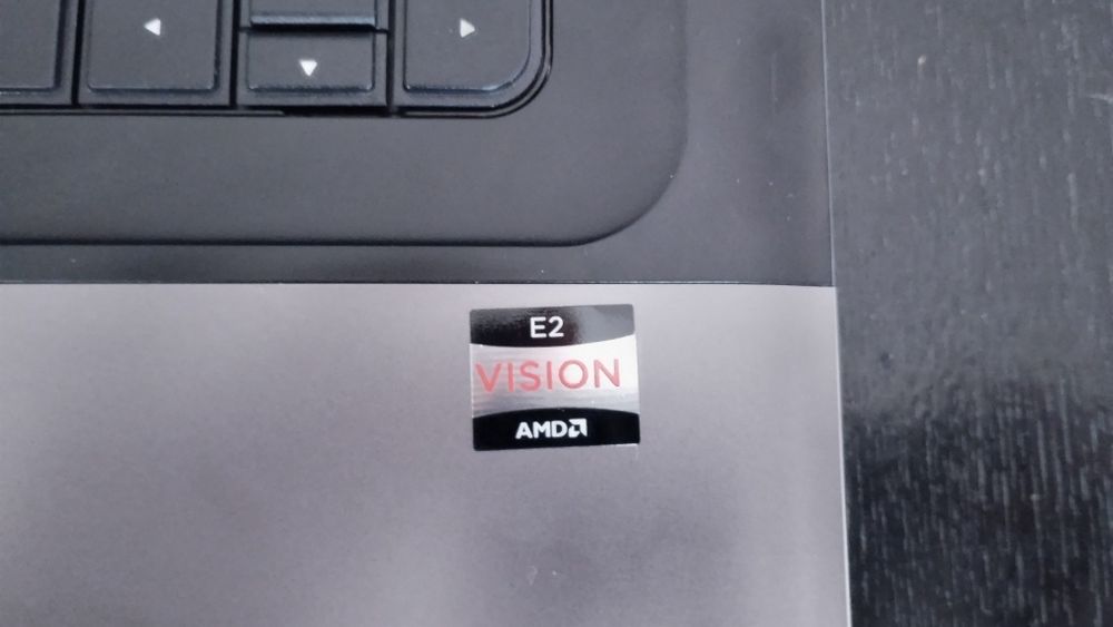 Лаптоп hp 655 неразличим от нов