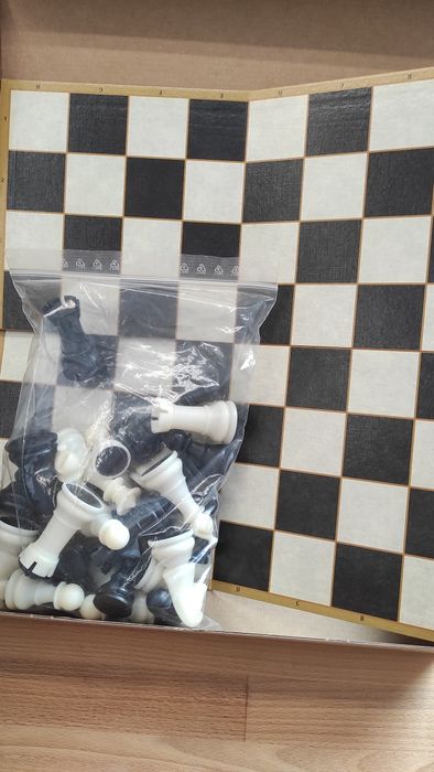Set Șah Deico Games – piese dimensiuni oficiale de turneu – Nou