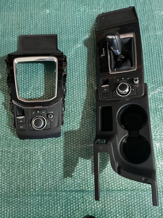 Consola centrala / Butoane Mazda CX-5
