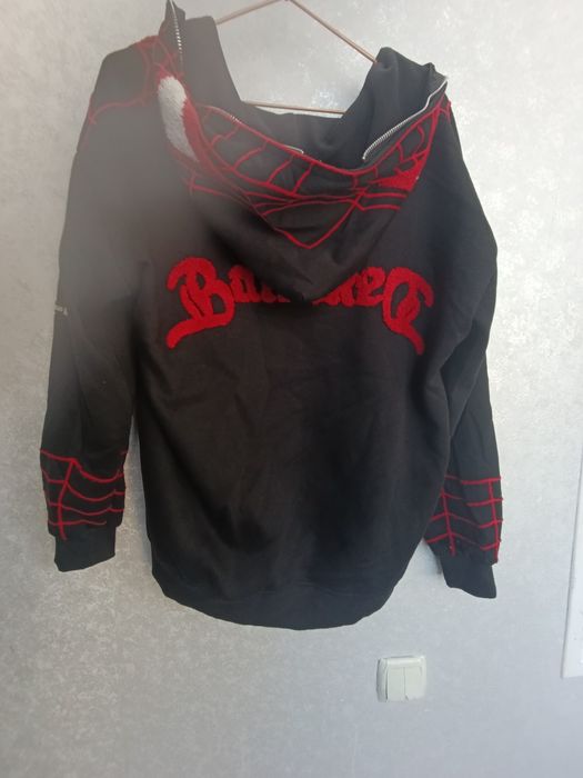 ,44.46 размерде киімдер сатылады