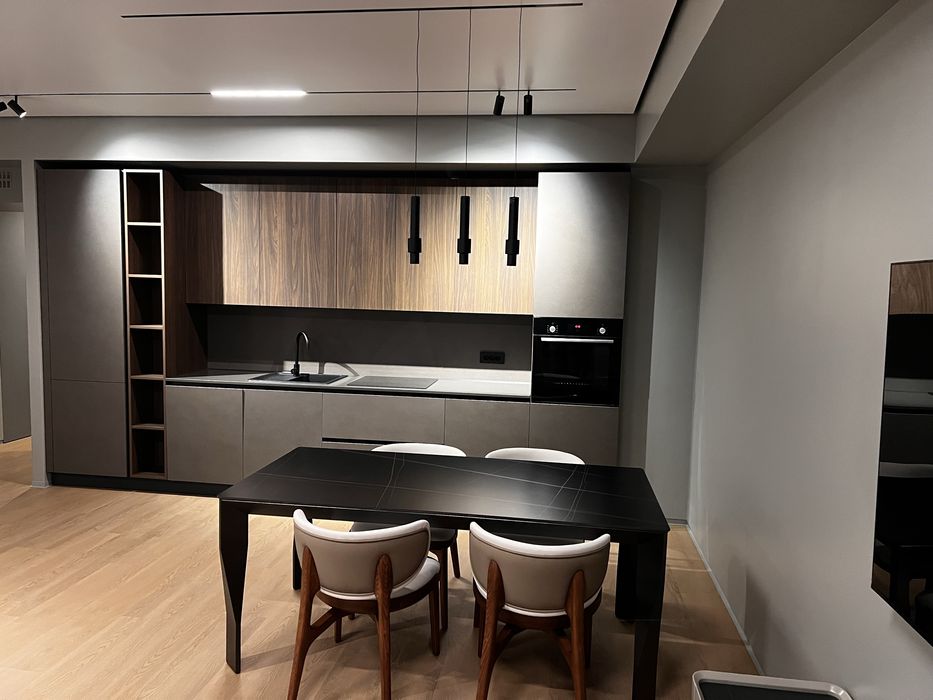 De vanzare/ de inchiriat apartamente in centrul orasului Pitesti
