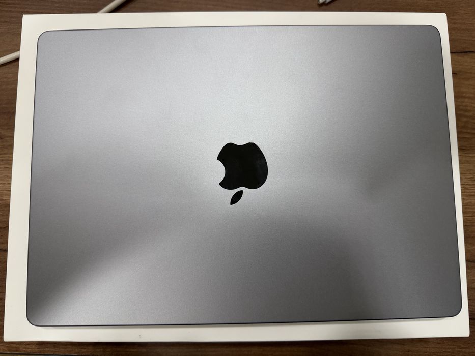 MacBook Pro 14" M1 Pro (10 CPU/14 GPU) 16GB/512GB