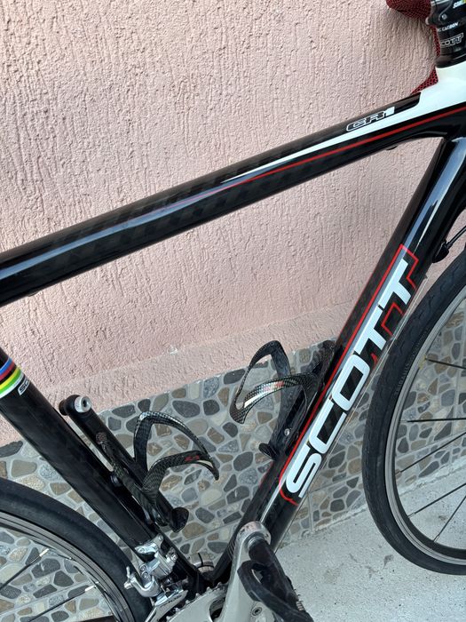 Bicicleta cursiera Scott CR1 full carbon