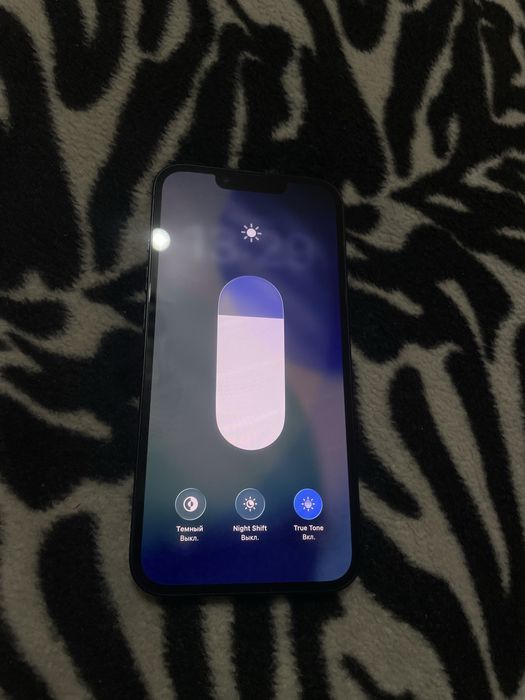 Iphone 13 в идеальном состояние