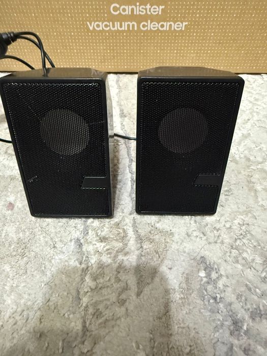 Продам колонки, в хорошем состоянии