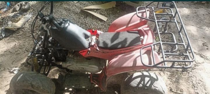 Продам квадроцикл срочно