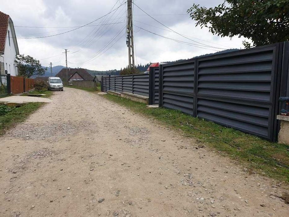 Garduri si porti din panouri stil jaluzele si alte modele disponibile