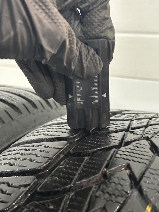 Roti Bmw x3 5x120 , 225 60 R17 Iarna Dunlop