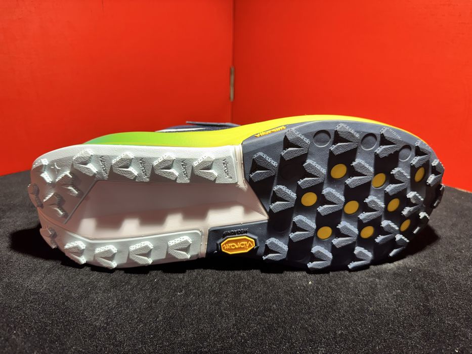 № 48.5 оригинални Nike ZoomX Zegama Trail 2 ShoeMag