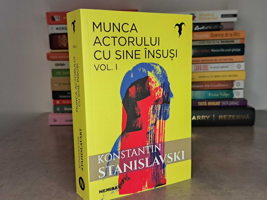 52 Carti in stare foarte buna sau ca noi - reducere pentru loturi