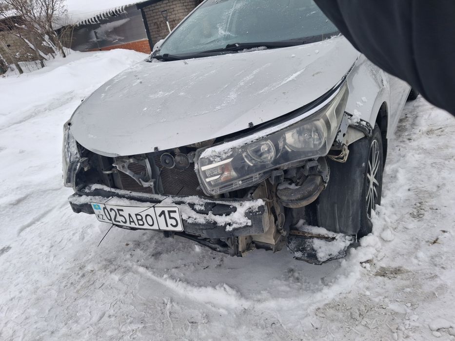 Продам короллу после дтп