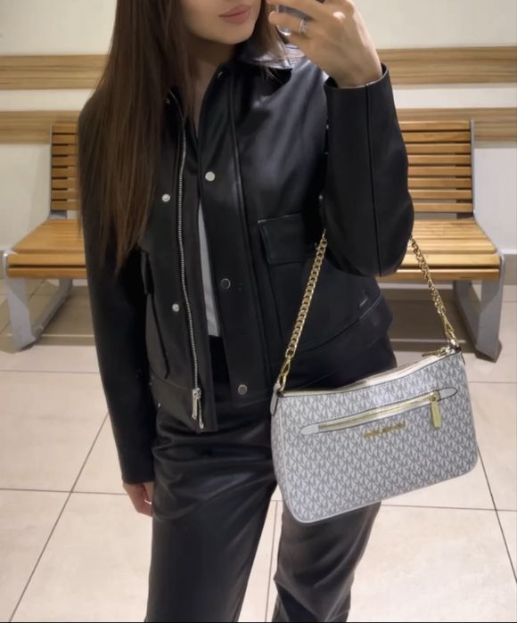 Разгрузка гардероба