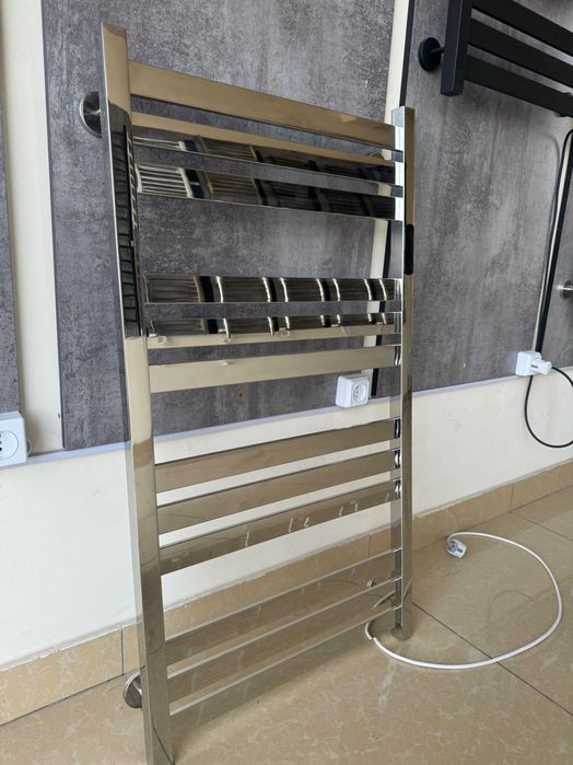 Стильный электрический полотенцесушитель от производителя