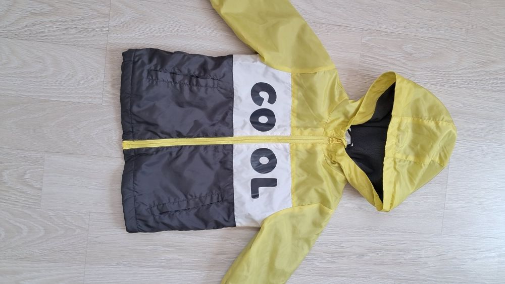 Тънко яке размер 92