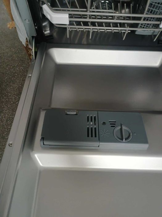 Чисто нова Съдомиялна за вграждане Muhler-Мюлер 45 см