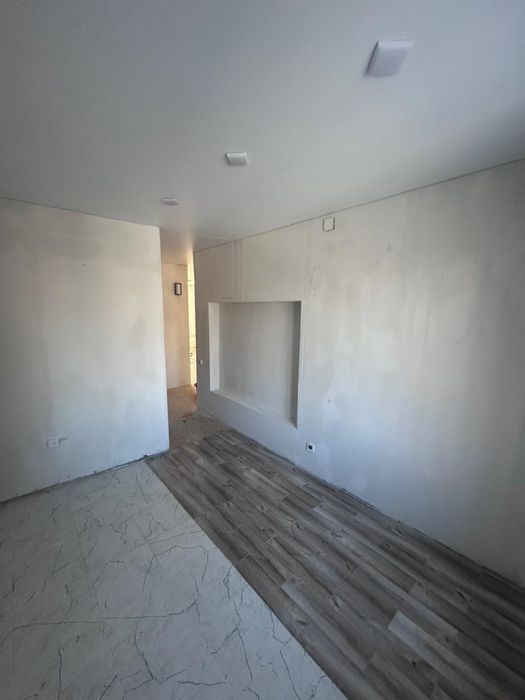 Продам  2х комнатную квартиру