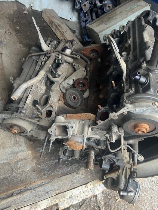 Мотор 2 UZ двигатель ДВС Тойота Лексус